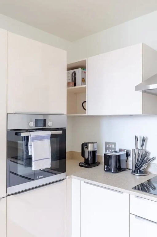 Radiant 1BD Retreat, North Maida Vale!