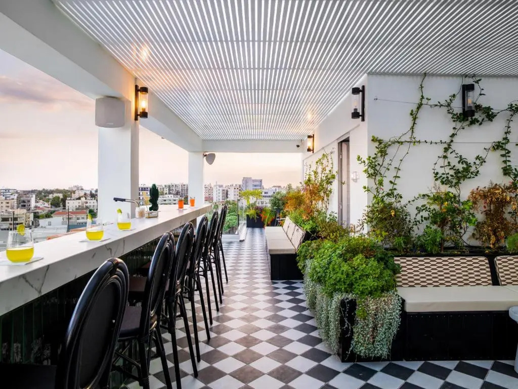 LIV URBAN Suites