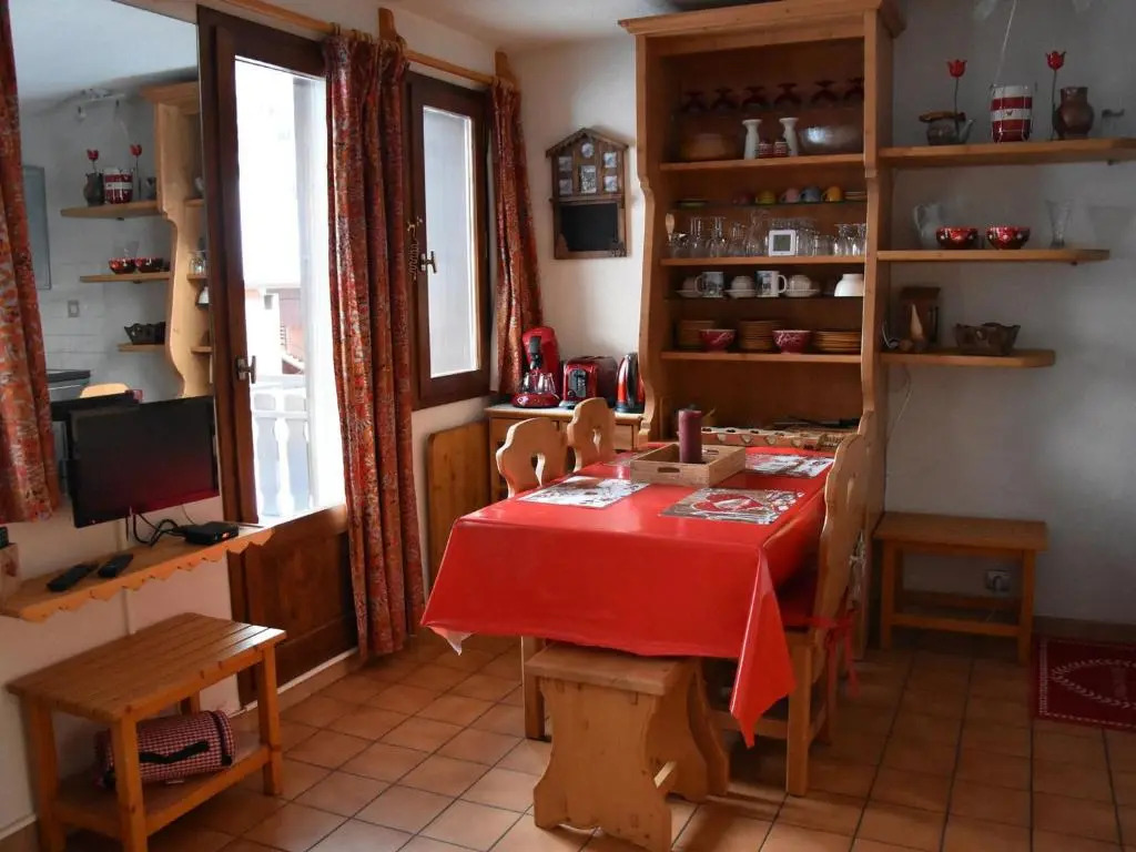 Appartement Pralognan-la-Vanoise, 2 pièces, 4 personnes - FR-1-464-93