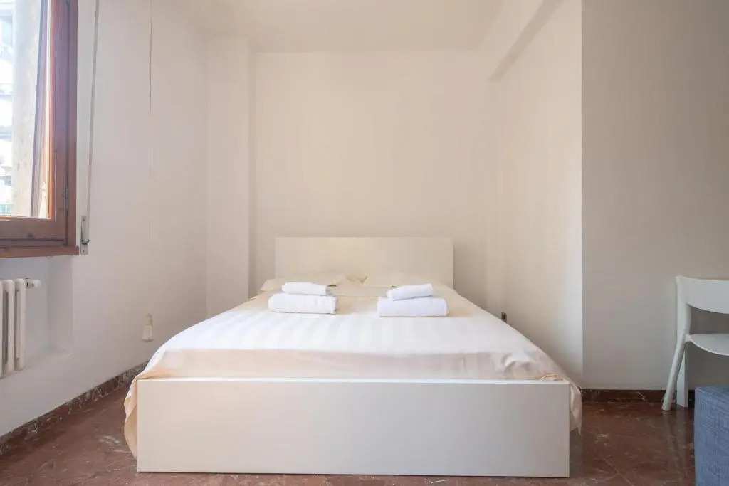 Novoli 4 Bedrooms by Mmega