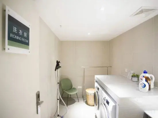 Homeinn Business Hotel (Wuhu Fantawild Adventure Development Zone)