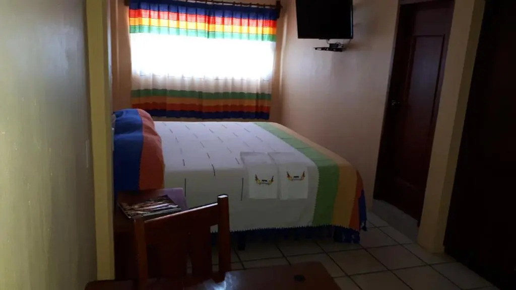 Hotel Alebrijes