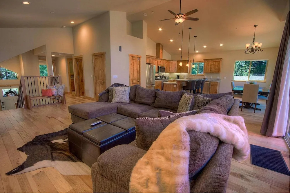 Hole in One Hideaway