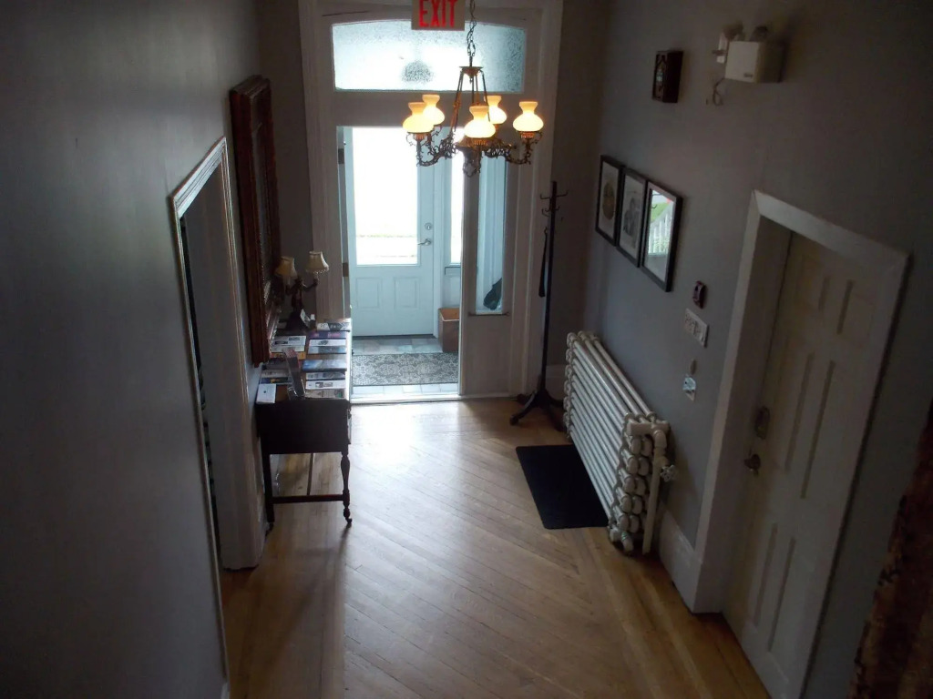 Seaway Manor B&B