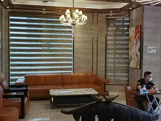Penghu Hotel (Shenzhen Pinghu Metro Station)
