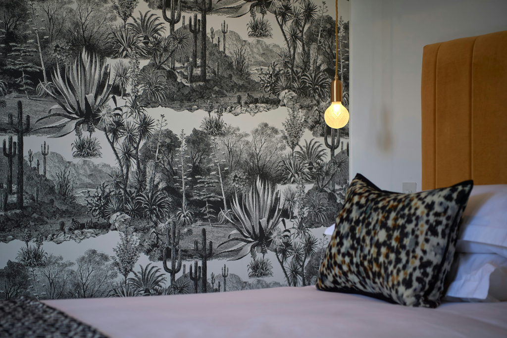 The Lodge Hotel - Putney