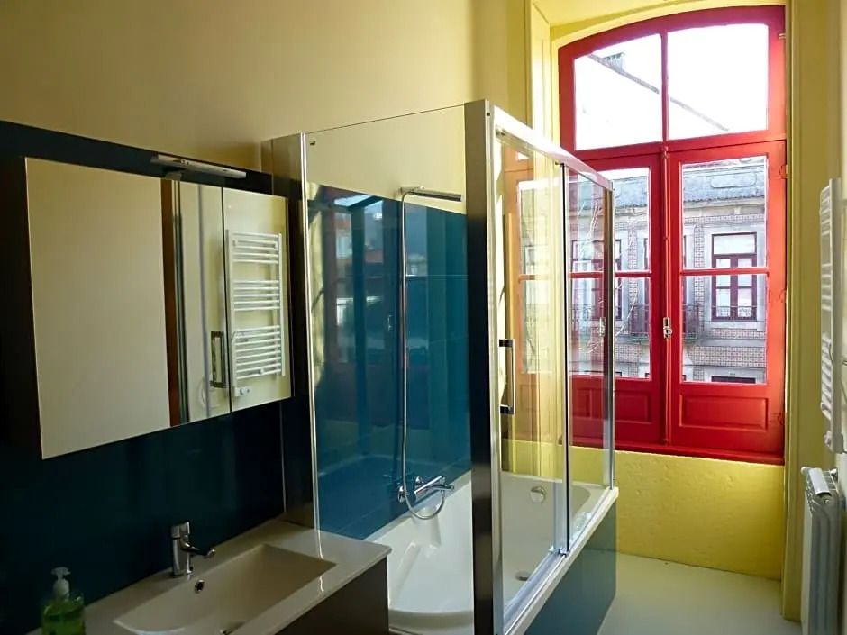 Canvas Atelier Hostel