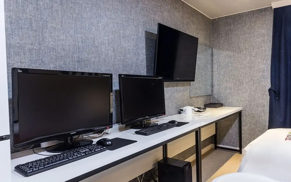 Suwon Station BIZ Hotel