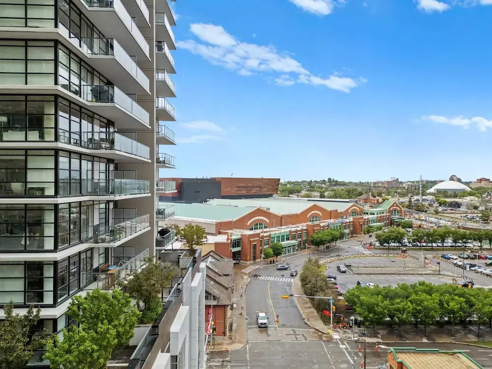 NEW The Draper Luxury Unit Prime Location