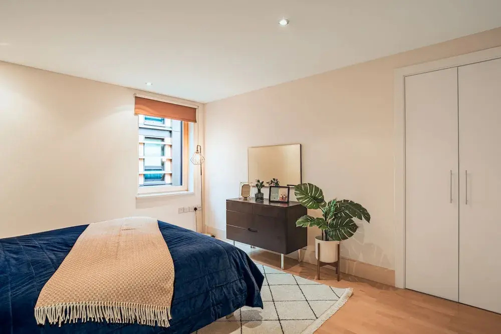 1 Bed Serviced Apartment near Blackfriars