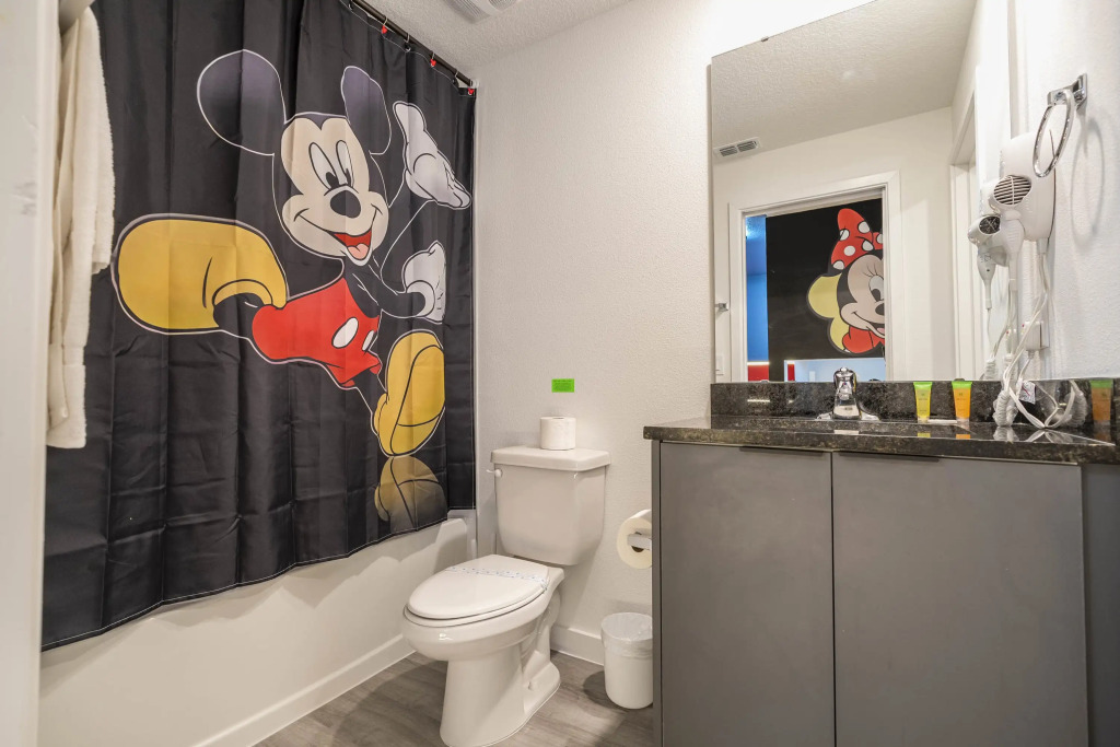 Marvelous 3Bd Close to Disney w Gameroom at The Hub 3409