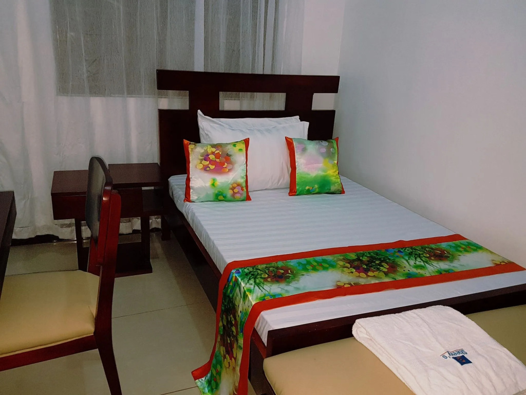 Sheevy"s Bed N Breakfast
