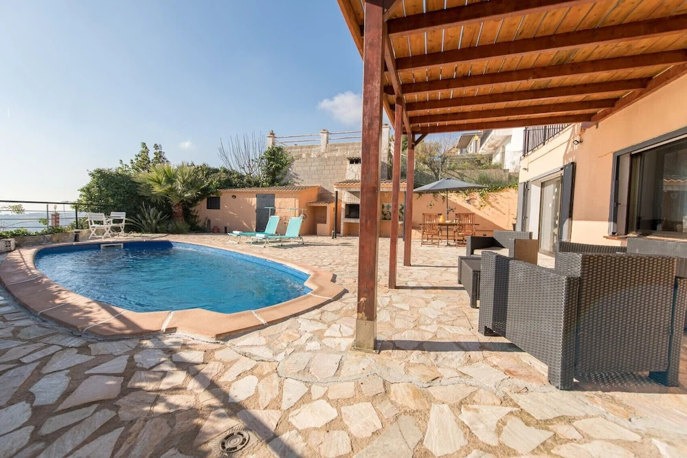 HomeHolidaysRentals Sils - Costa Barcelona