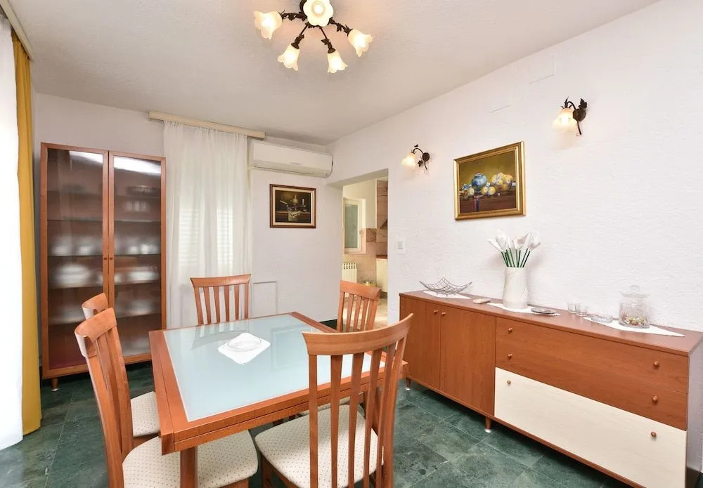 Apartments Dajana