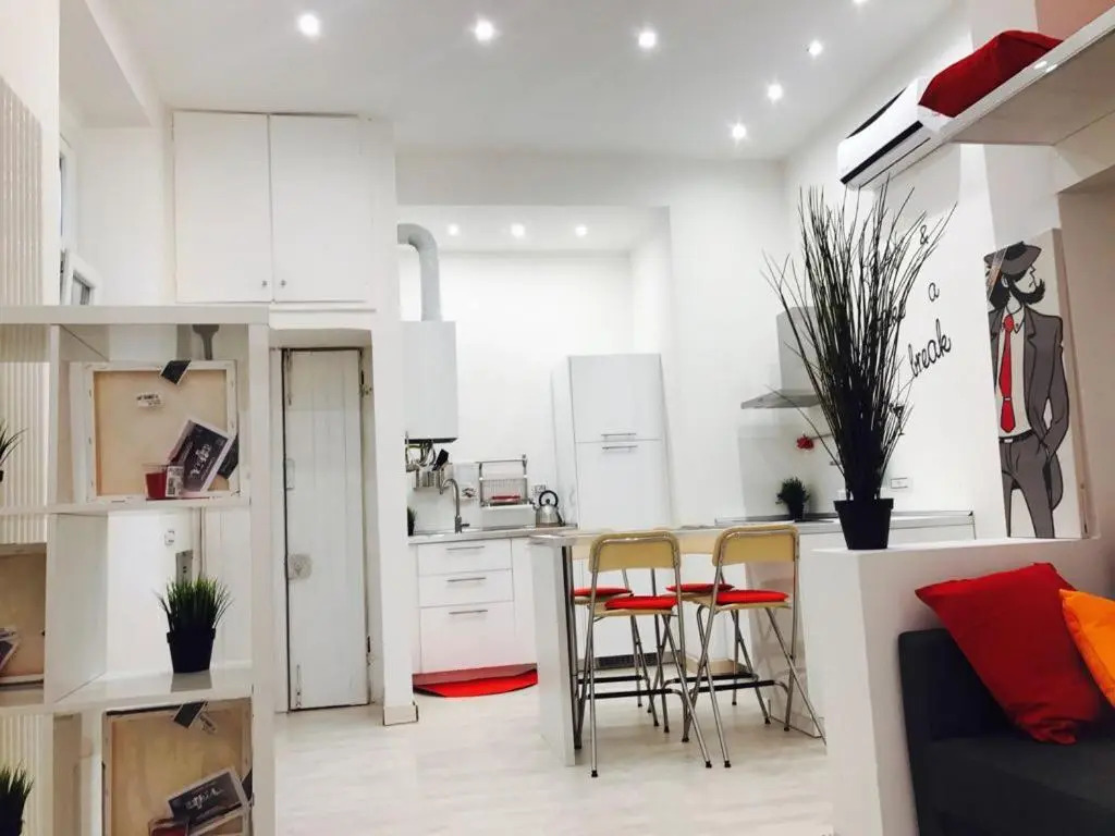 Isola Flat