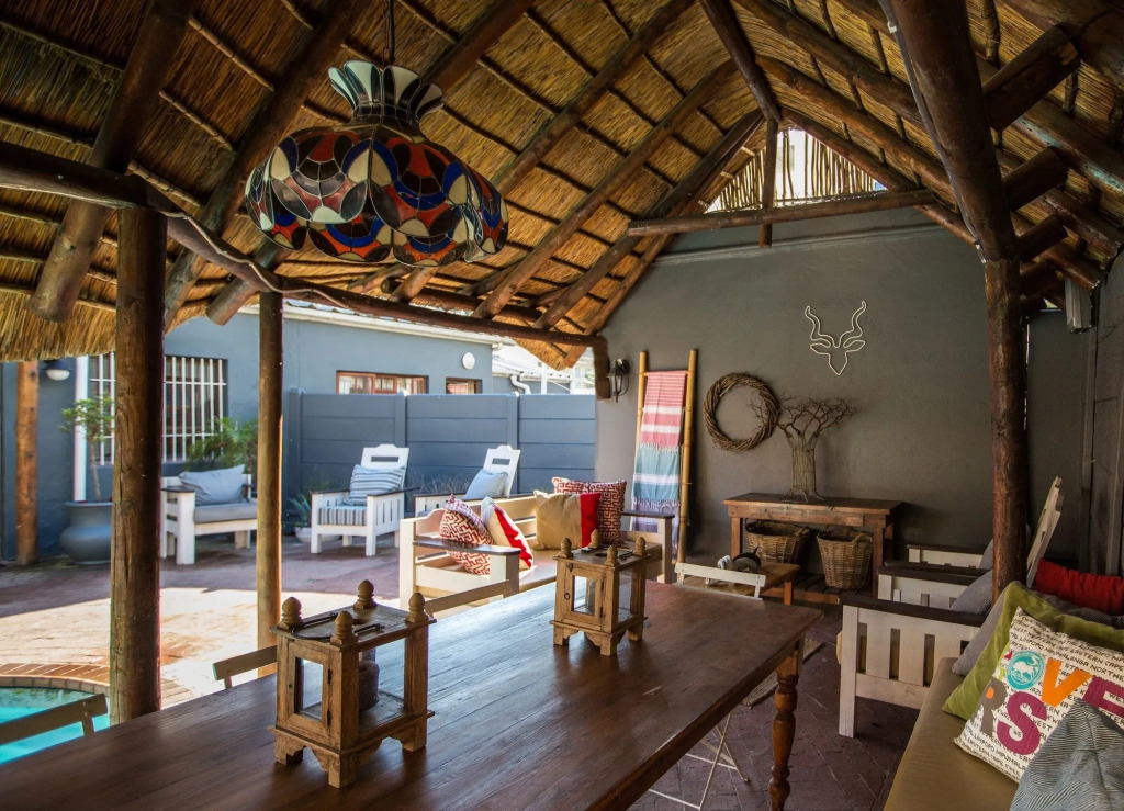 Loddeys Guesthouse by Beach Collection Winelands