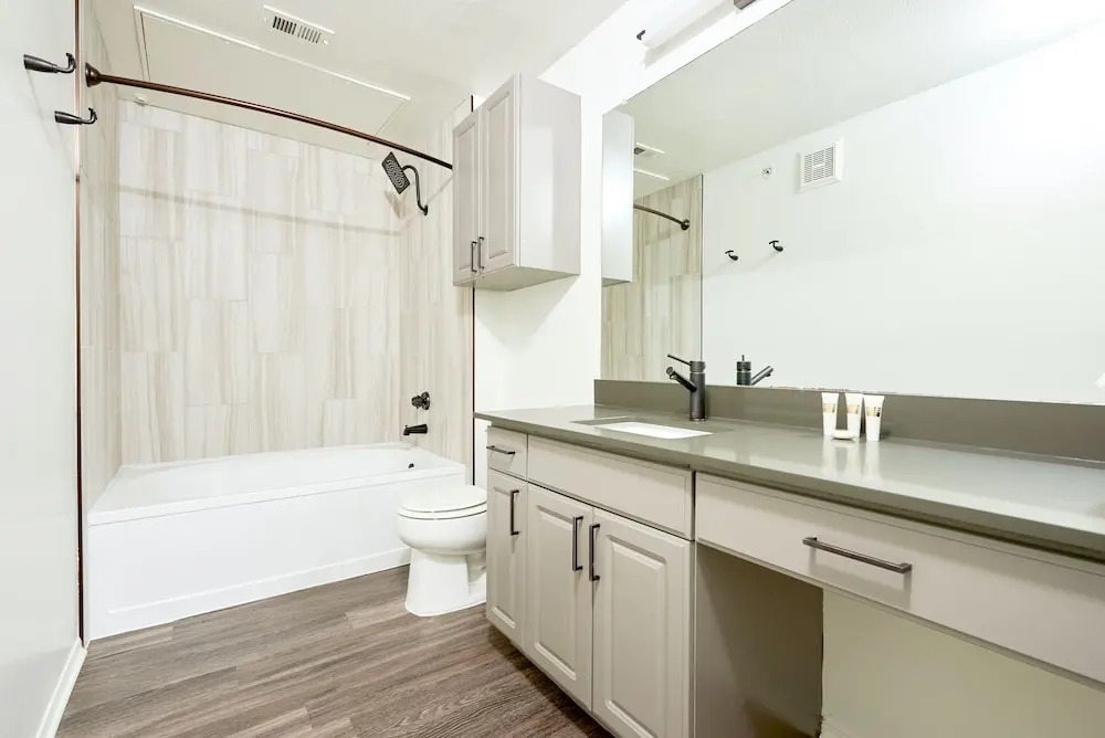 Artsy South Congress Suites by Sonder