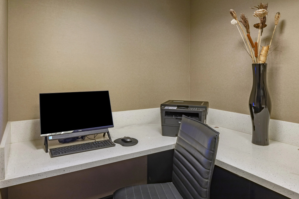 Holiday Inn Express & Suites Indio - Coachella Valley by IHG