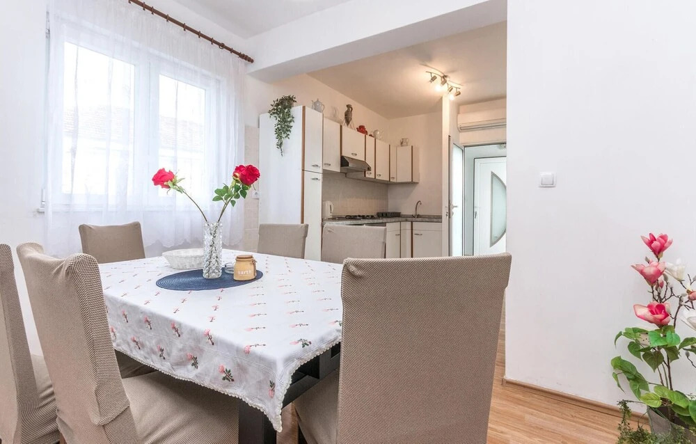 Beautiful Home in Biograd na Moru With Wifi and 3 Bedrooms