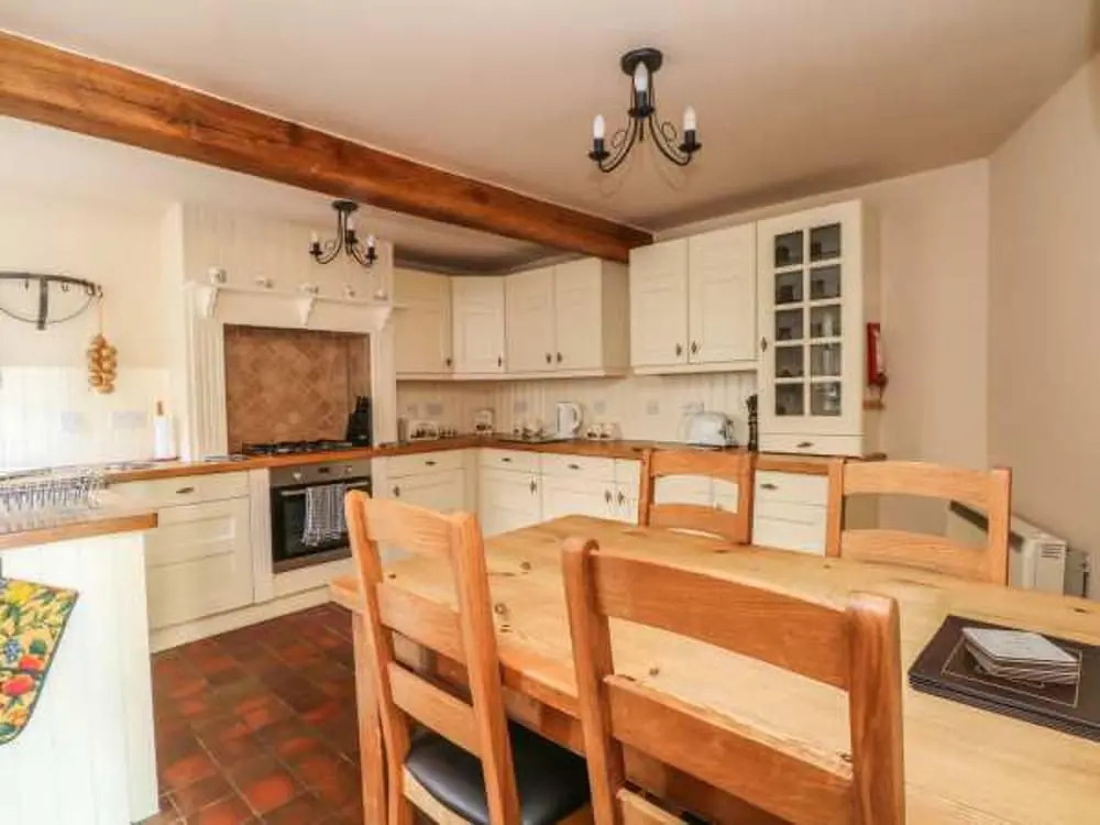 Beautiful 3-Bed House in Longnor near Buxton