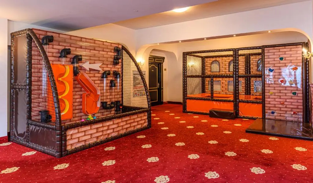 Aurelius Imparatul Romanilor Resort & SPA