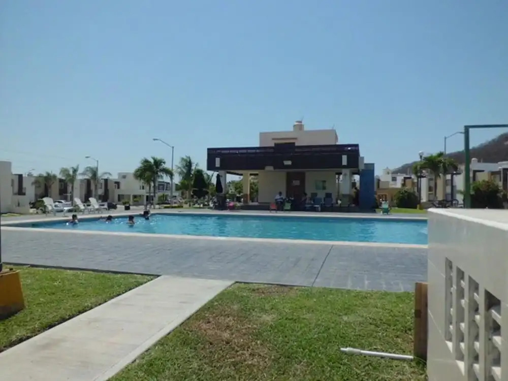 Casa Villa R