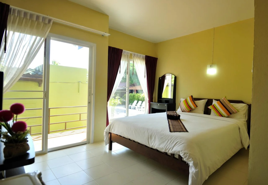 Serene Villa Phuket