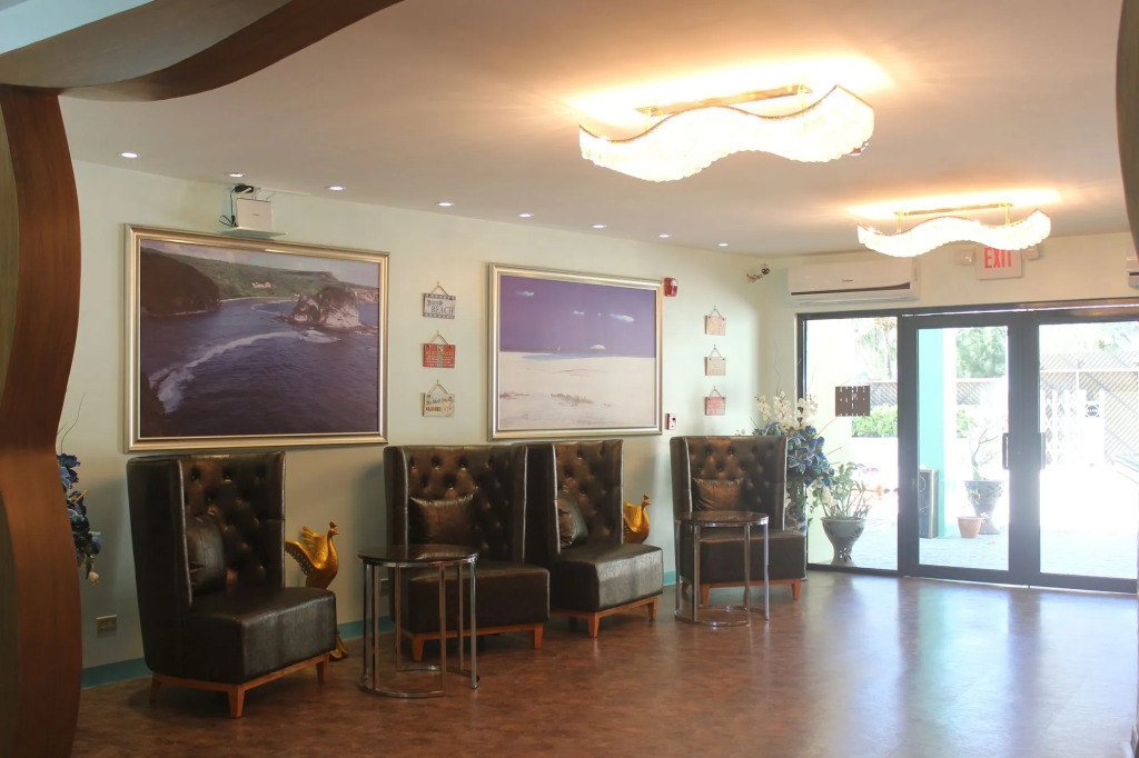 Saipan Beach Hotel