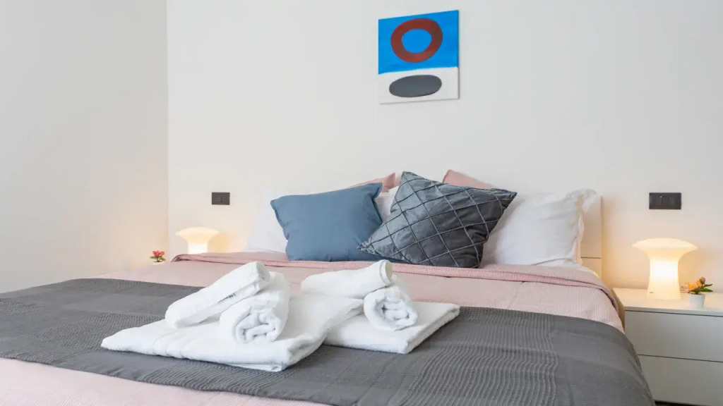 KHL APARTMENTS - SanSiro, Milano