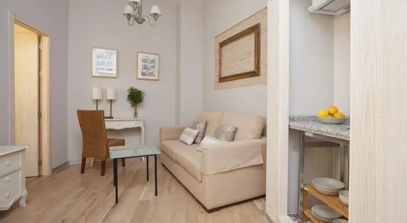 Casas de Sevilla, Apartamentos Alameda 91