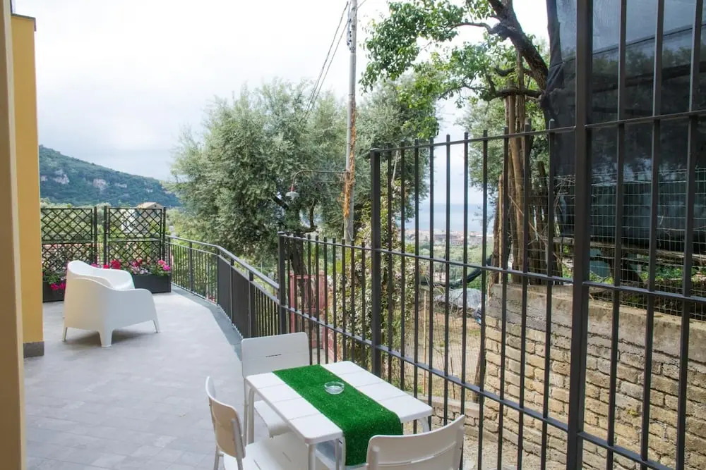 ON MICHELE GUEST HOUSE
