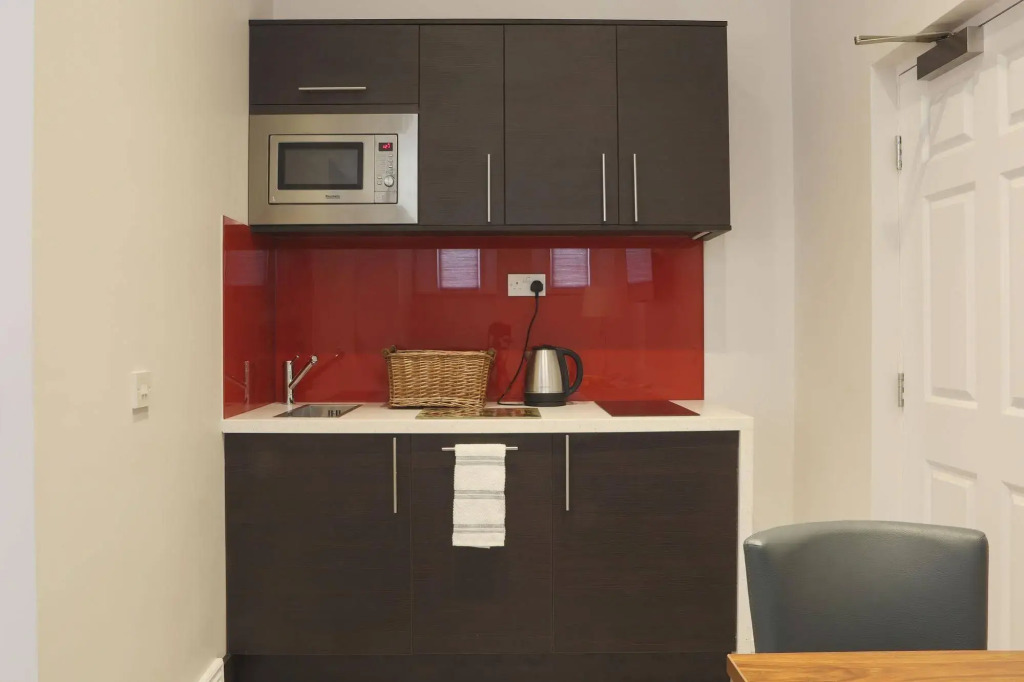 Court Residence Aparthotel