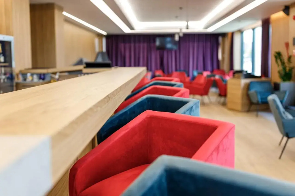 Qosmo Brasov Hotel