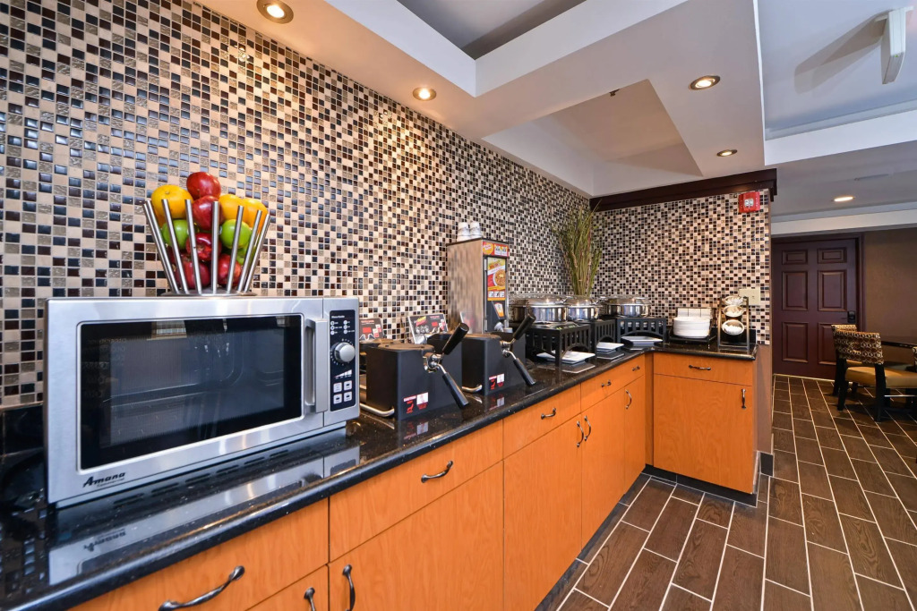 Best Western Glenview - Chicagoland Inn and Suites