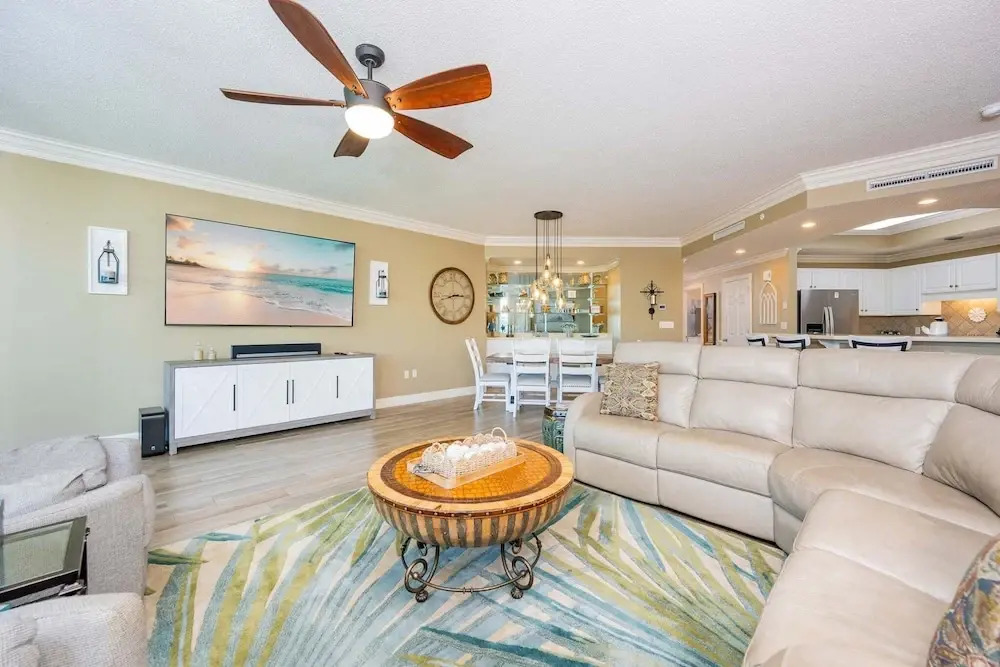 Phoenix On The Bay 1511 3 Bedroom Condo