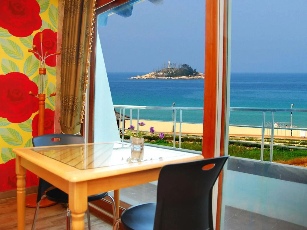 Sunrise Pension