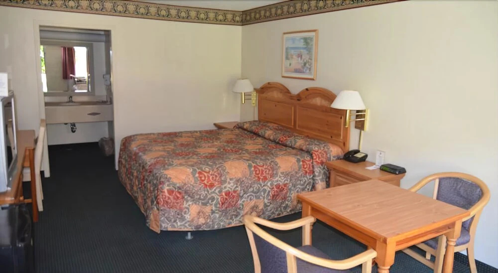 Knights Inn Memphis Airport