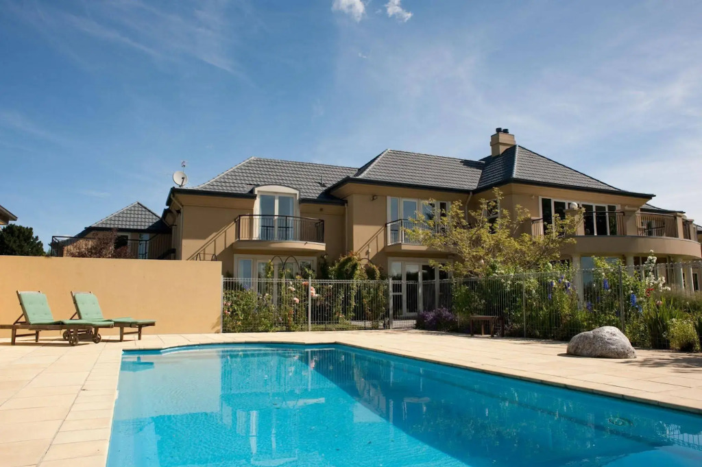 Clearview Lodge