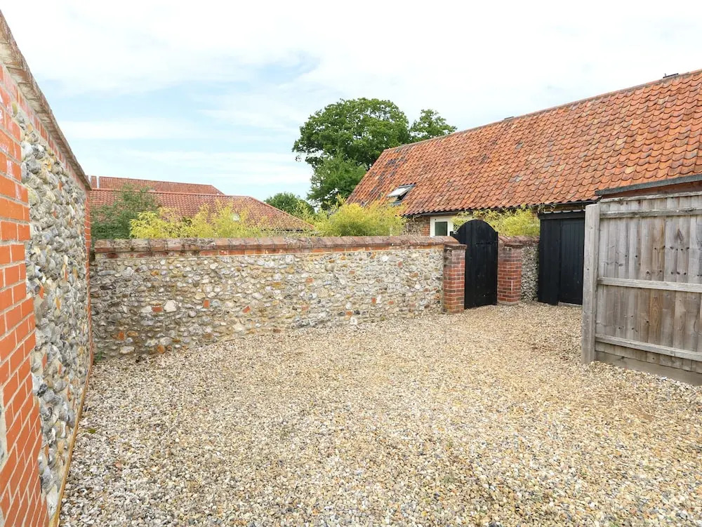 Far Barn