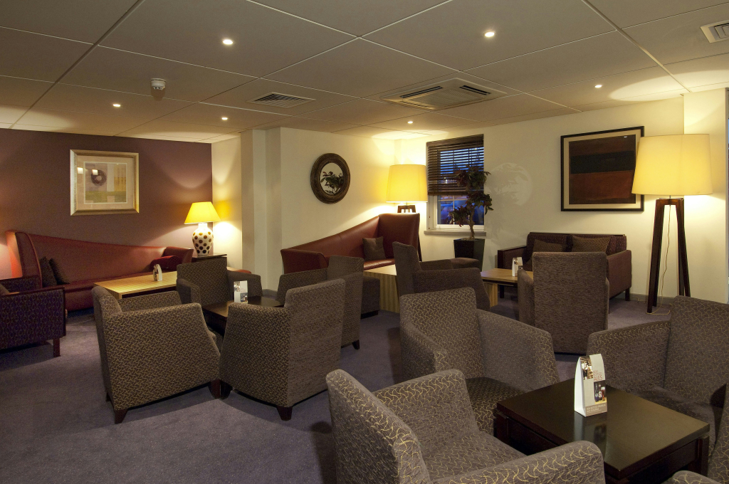 Premier Inn Manchester Trafford Centre West