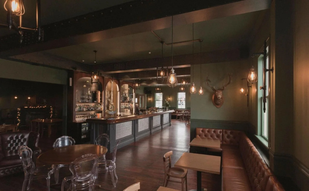 The Royal Hotel Featherston - Boutique Hotel