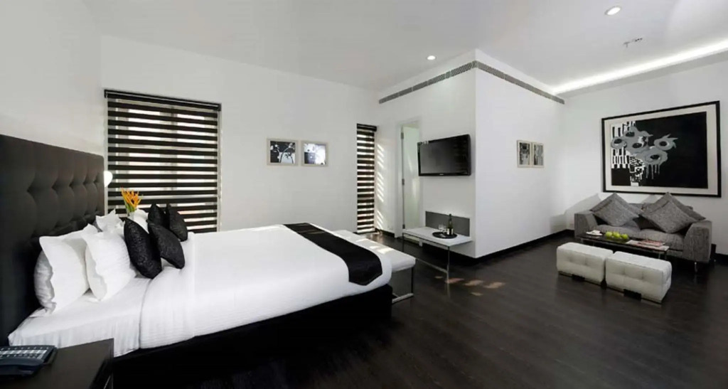 Sapphire Suites