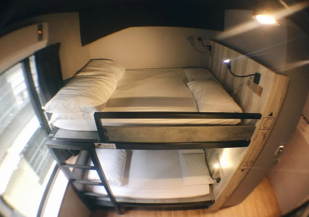 Lucky One Hostel