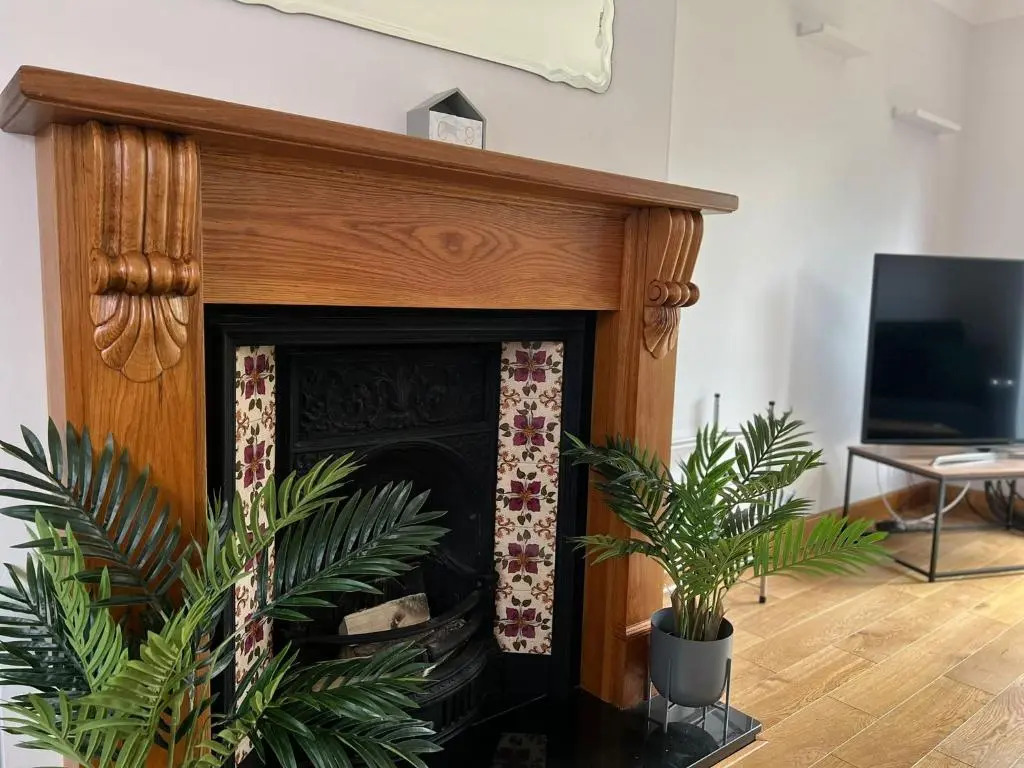 Boleyn Avenue by Incredible Stay