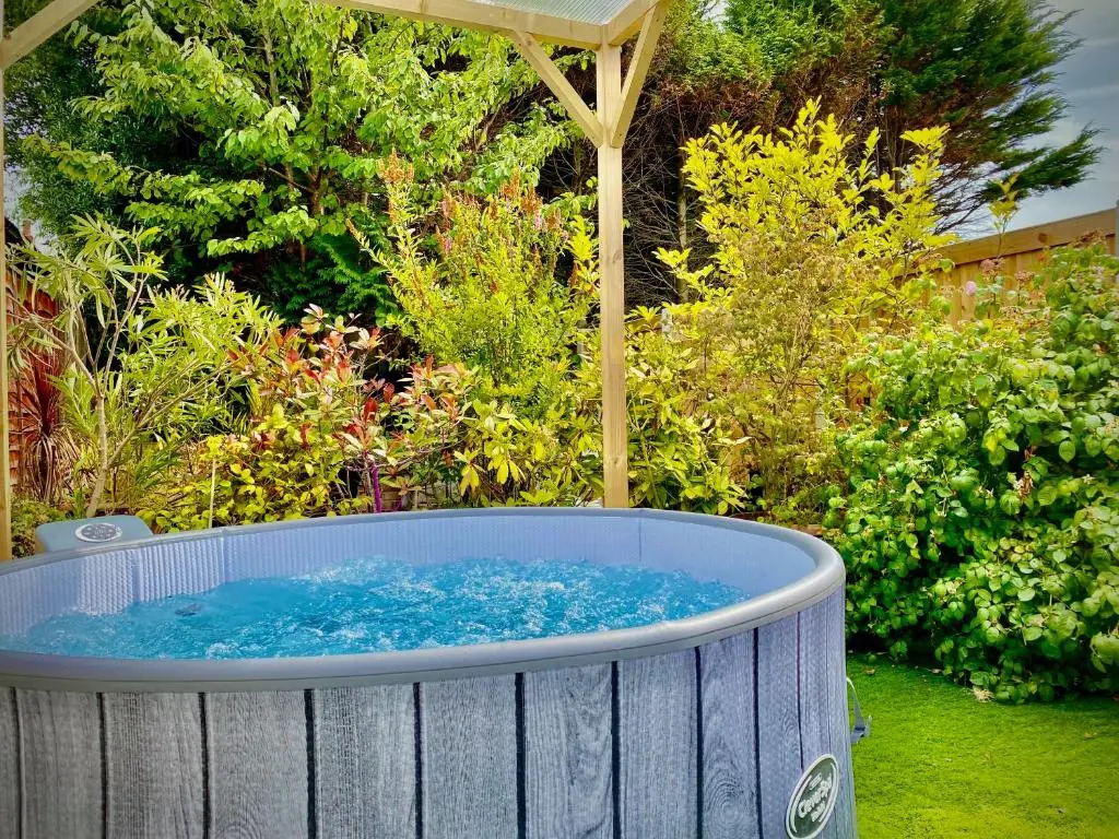 Remarkable 3-bed Hot Tub House in Blackpool