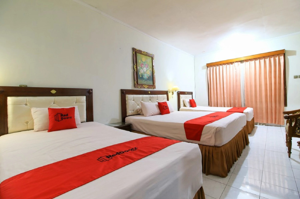 RedDoorz at Hotel Putra Perdana Klaten