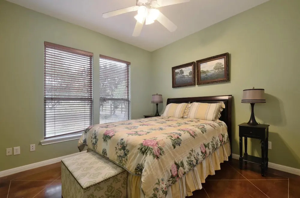 4BR 3BA Dripping Springs Stargazers Paradise by RedAwning