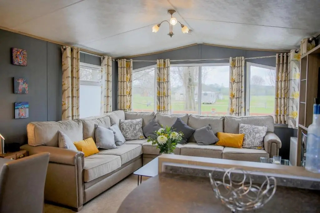 Billing Aquadrome Northampton lovely Waterside 2 Bedroom static holiday home Shemar