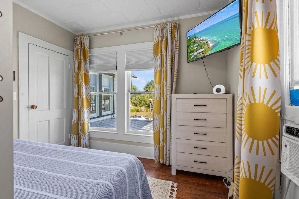 The Porch at Fort Pierce