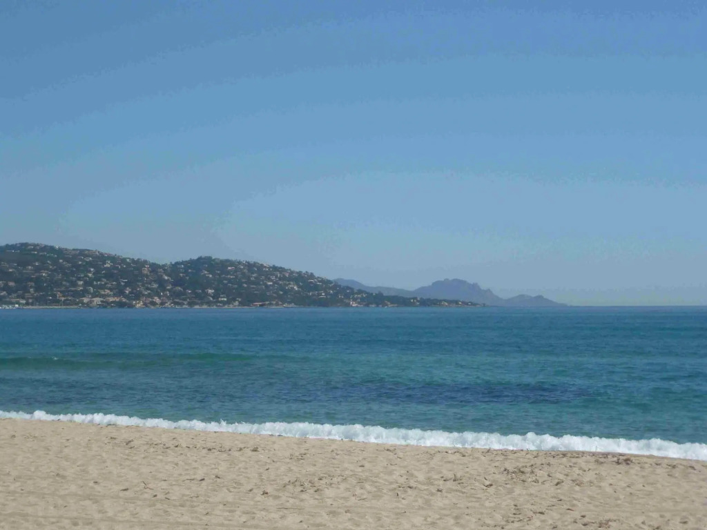 Holiday home with shared pool and 200 m from the beach, Sainte-Maxime
